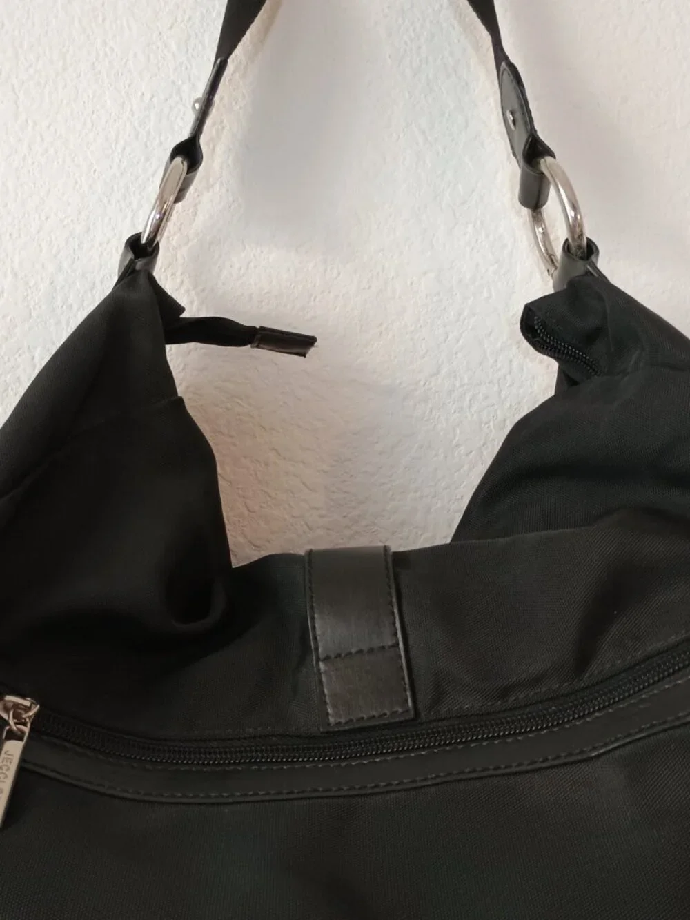 NWOT Lg Shoulder Bag Hobo Cow Leather Trim Brass Lock Zip Closure Multi Pockets
